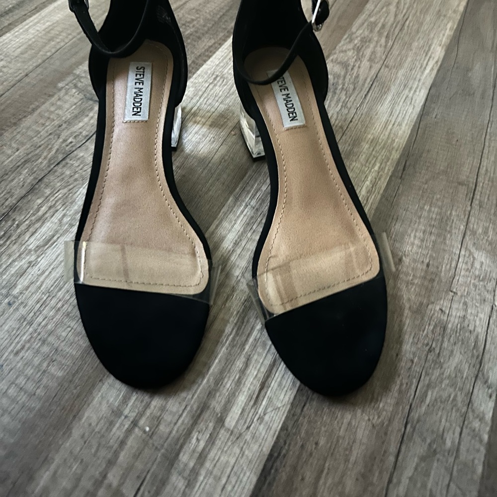 Steve Madden Black suede clear Strap and heel sandals. Size 7.5 us